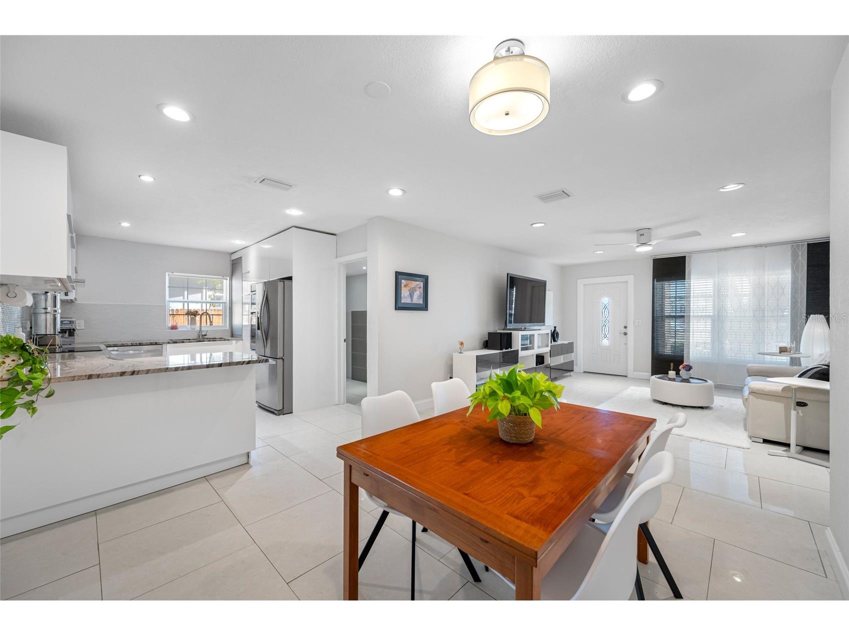 2212 NE Coachman Road Clearwater FL 33765 TB8491030 image18