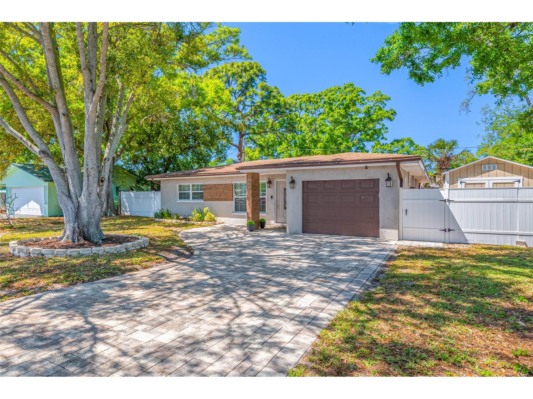 2212 NE Coachman Road Clearwater FL 33765 TB8491030 image2