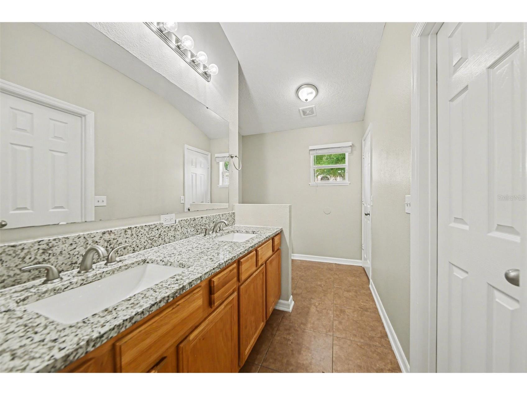 2212 Nicollett Way Leesburg FL 34748 O6393096 image17