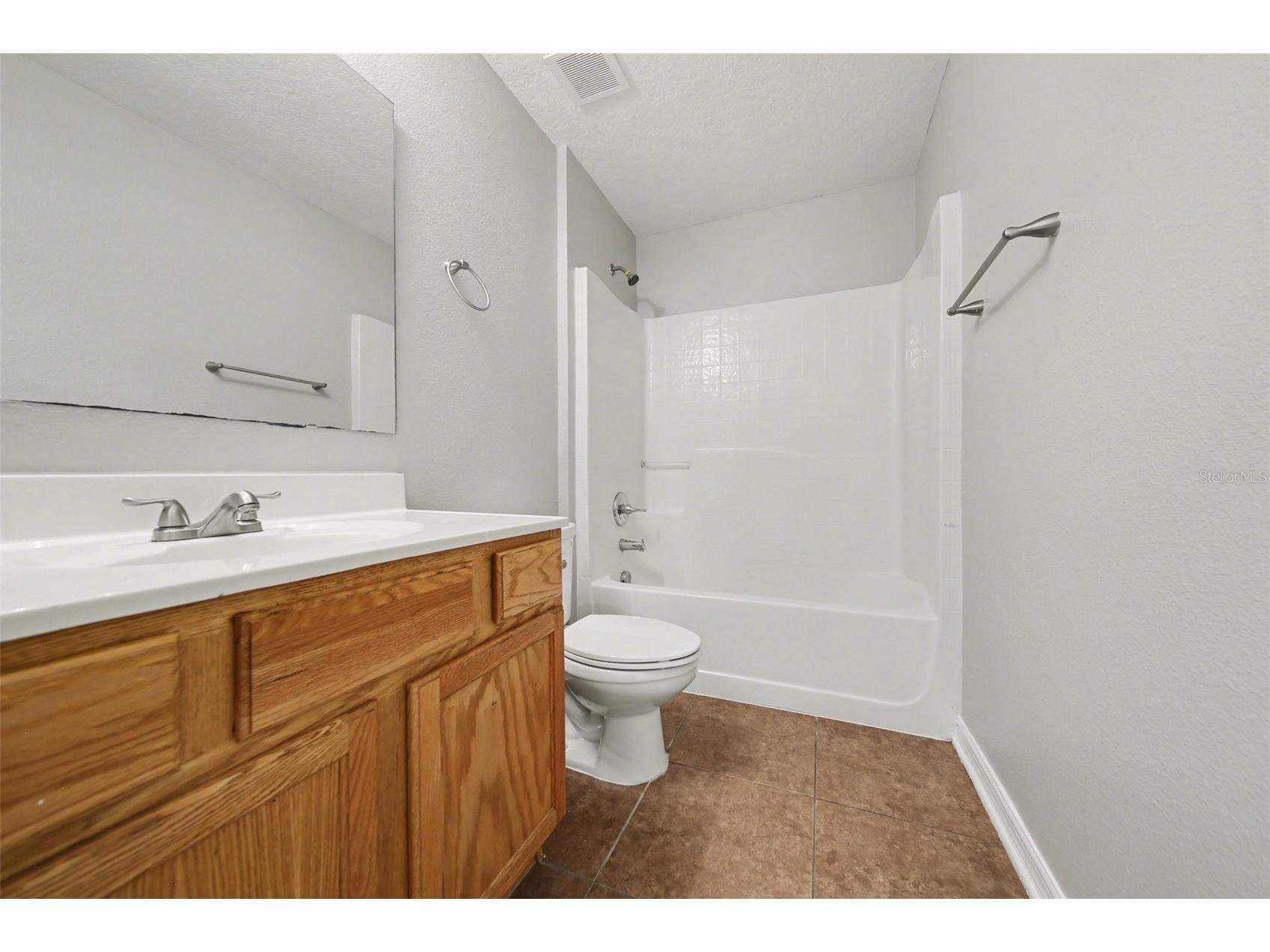 2212 Nicollett Way Leesburg FL 34748 O6393096 image18