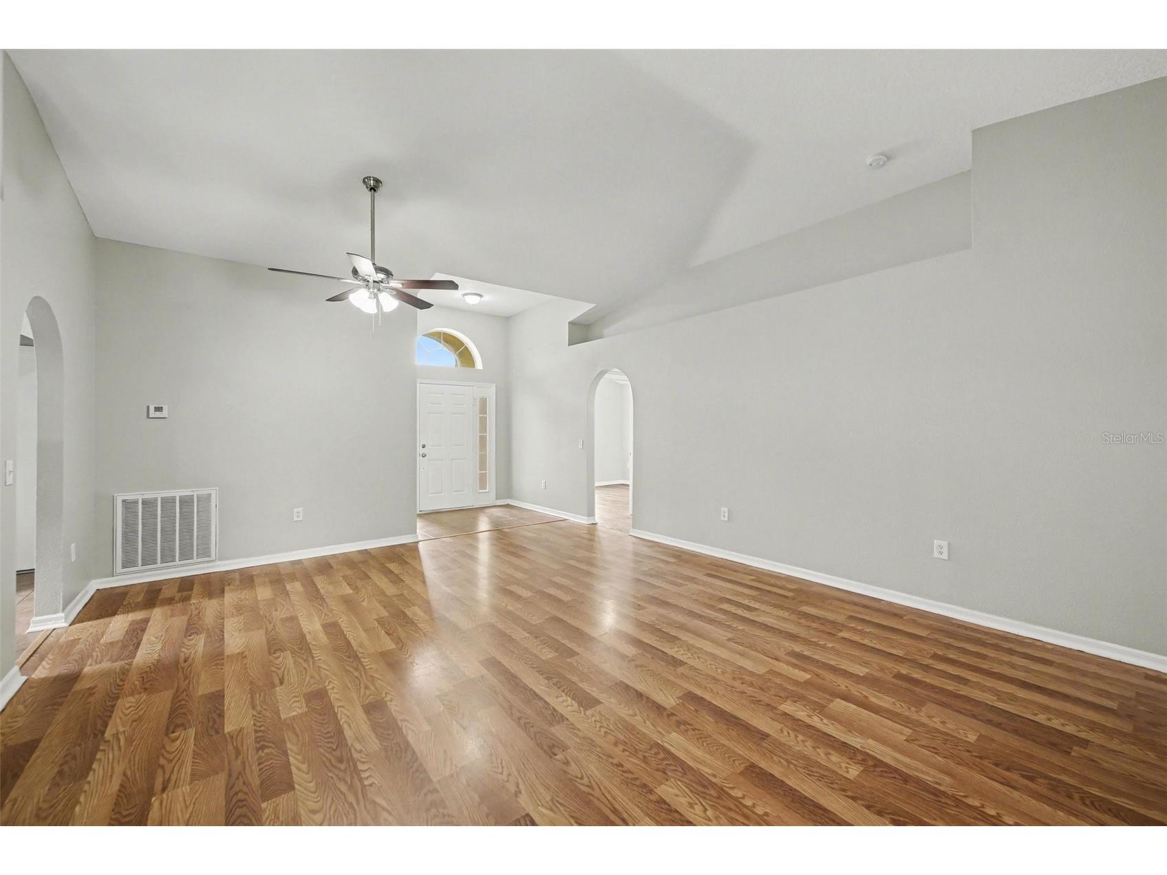 2212 Nicollett Way Leesburg FL 34748 O6393096 image9