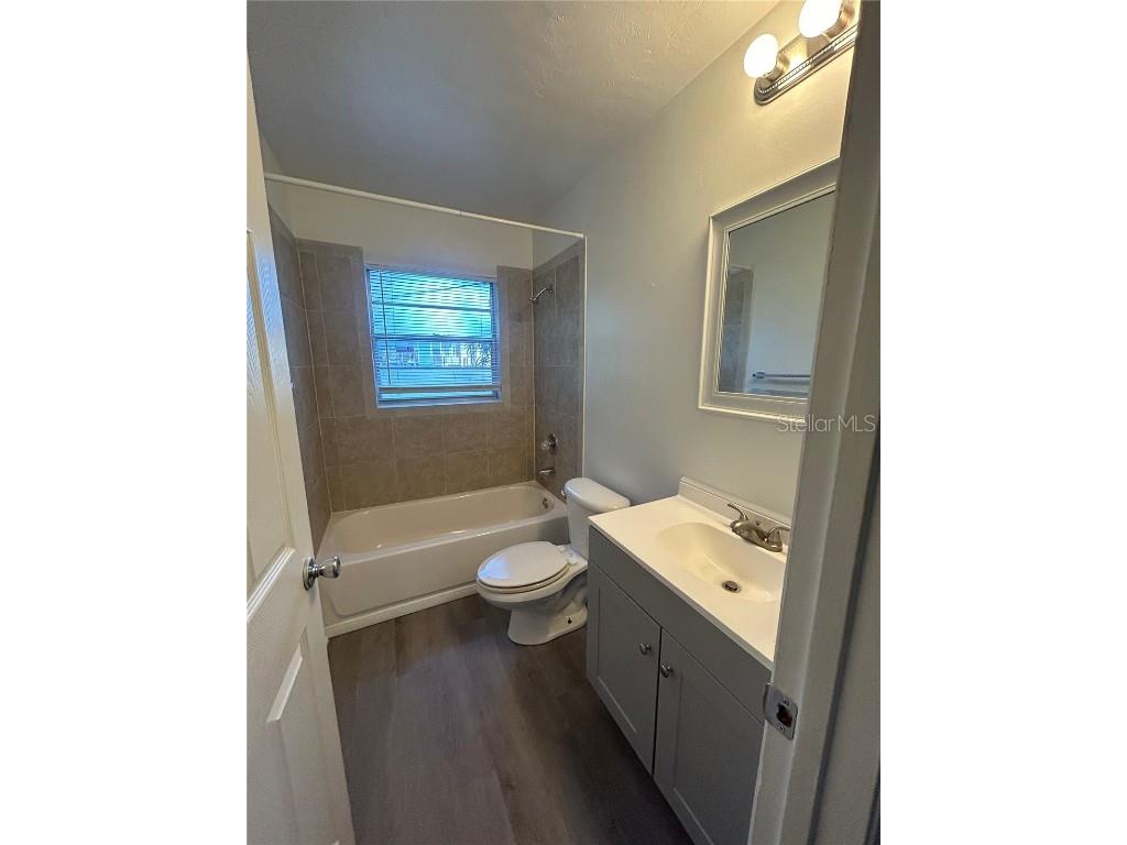 2212 SE 36th Terrace #A Gainesville FL 32641 GC535227 image7