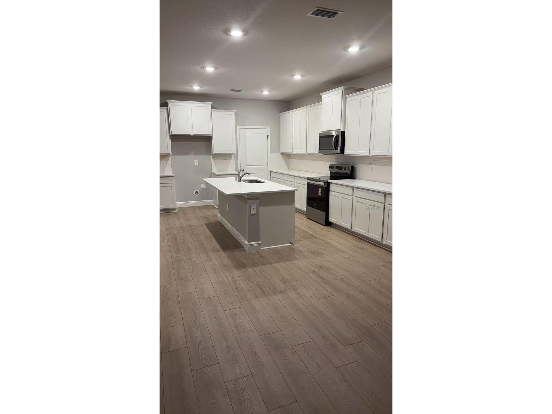 2212 Sienna Spruce Street Wesley Chapel FL 33543 TB8493411 image5