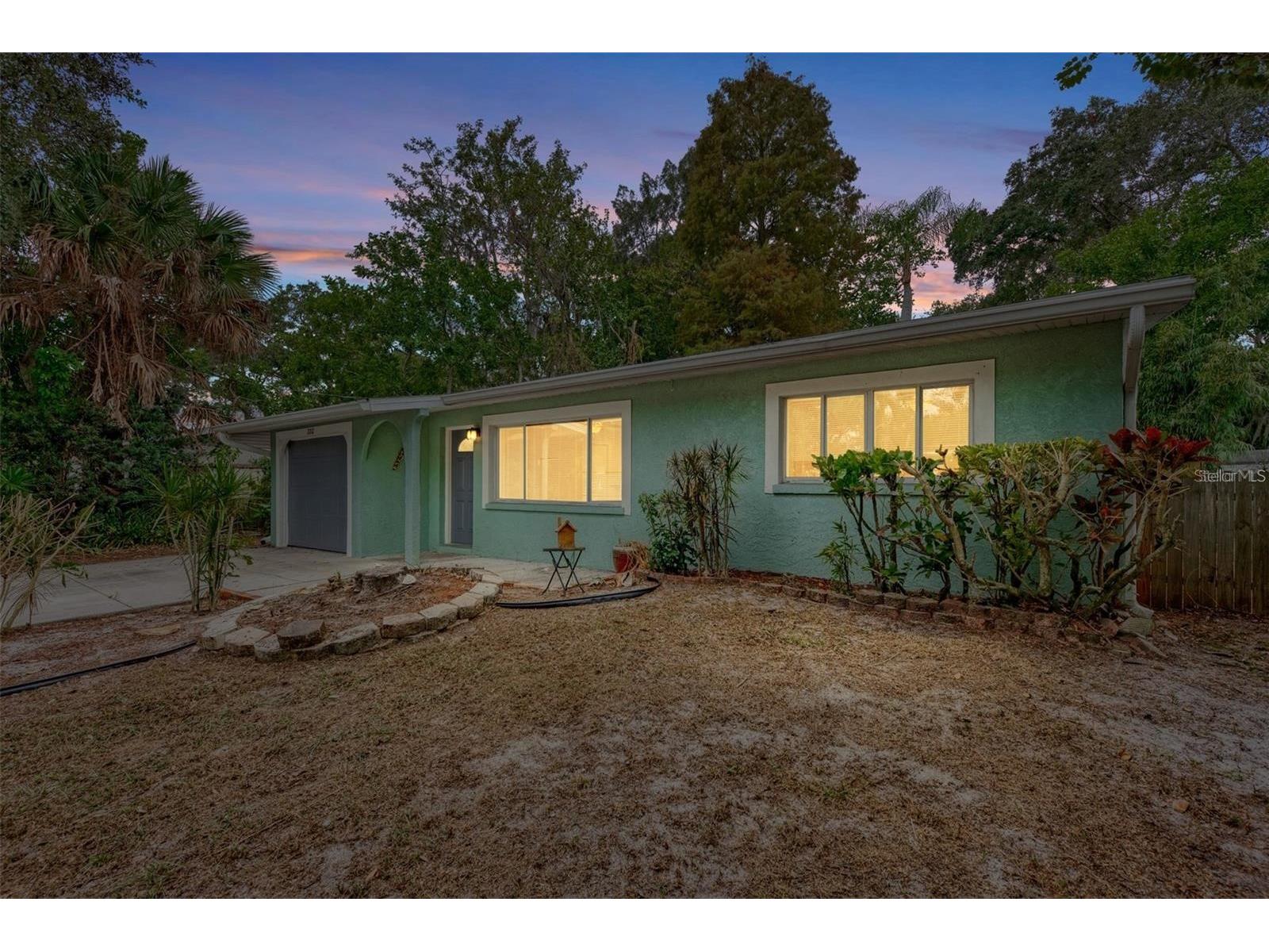 2212 Vinson Avenue Sarasota FL 34232 A4689727 image24