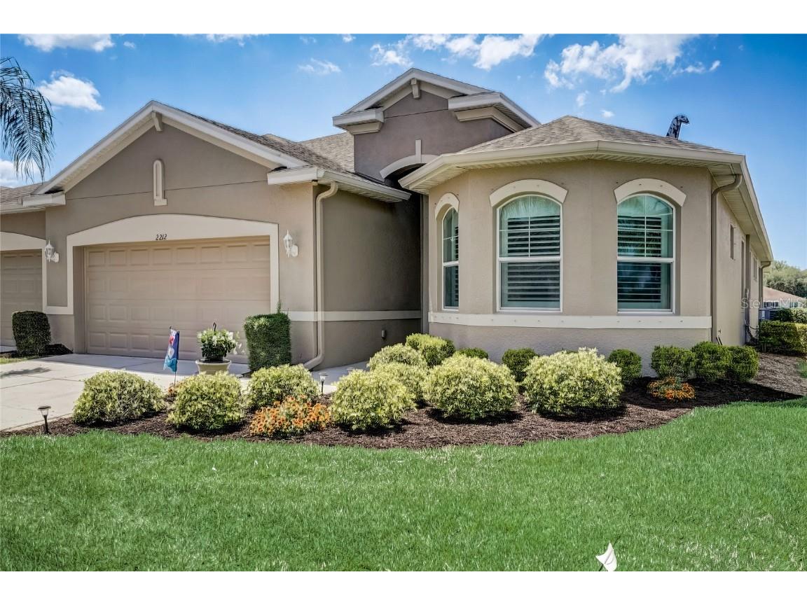 2212 Vista Greens Drive Sun City Center FL 33573 T3522063 image1