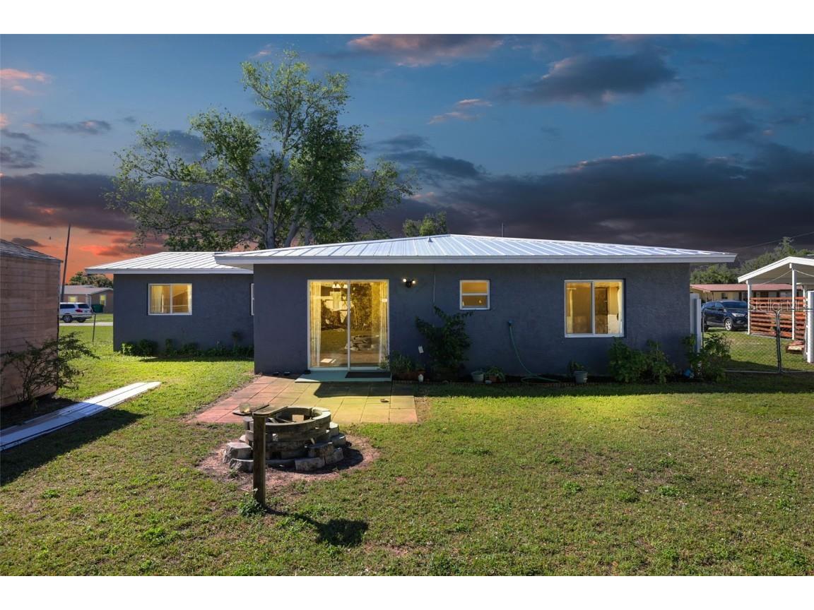 22120 Montrose Avenue Port Charlotte FL 33952 D6135558 image1