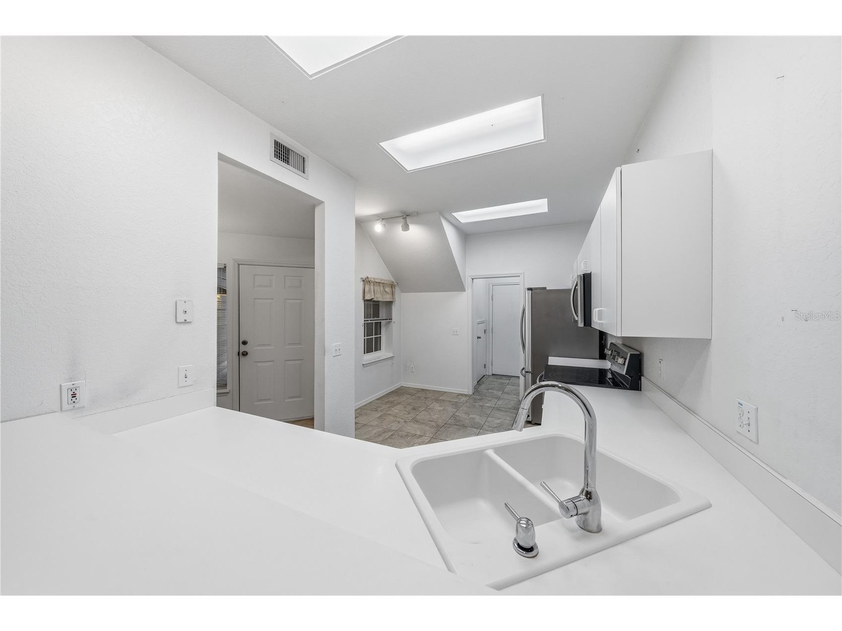 22128 Little Lagoon Court Lutz FL 33549 TB8505944 image16