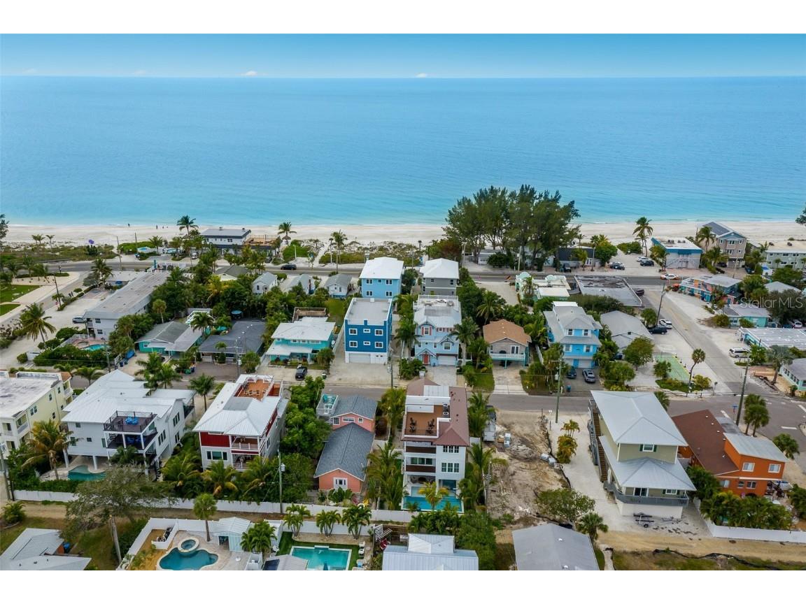 2213 Avenue C Bradenton Beach FL 34217 A4670988 image14