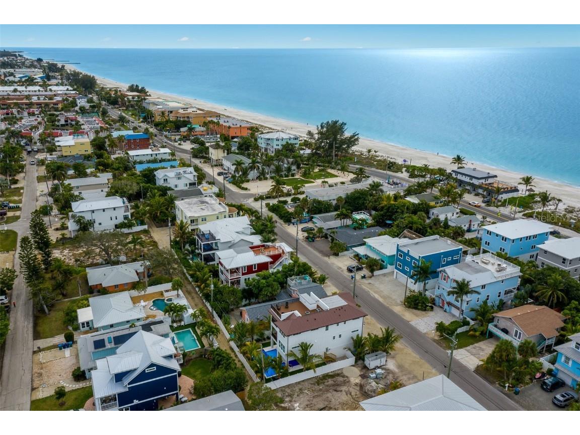 2213 Avenue C Bradenton Beach FL 34217 A4670988 image15