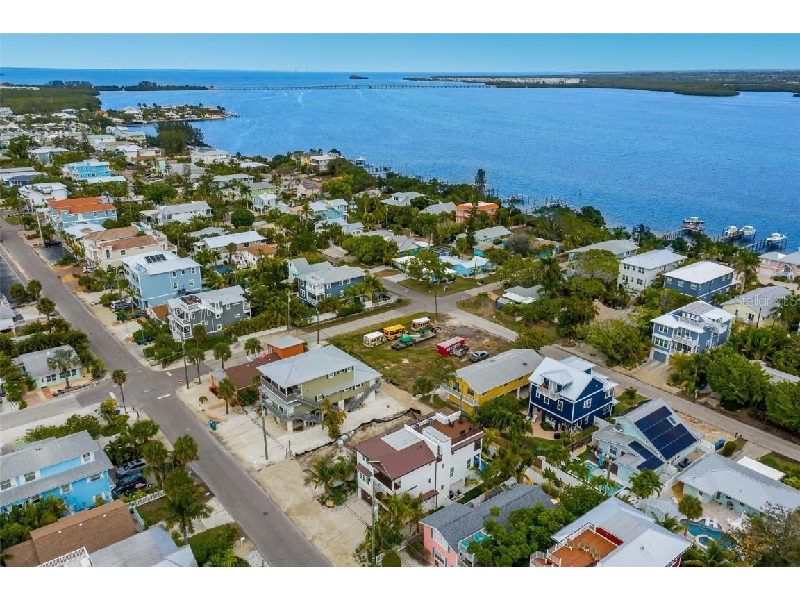 2213 Avenue C Bradenton Beach FL 34217 A4670988 image20