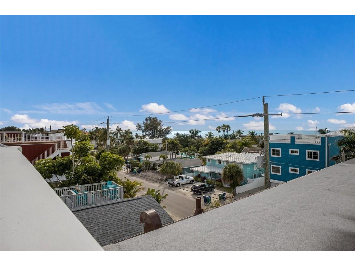 2213 Avenue C Bradenton Beach FL 34217 A4670988 image21