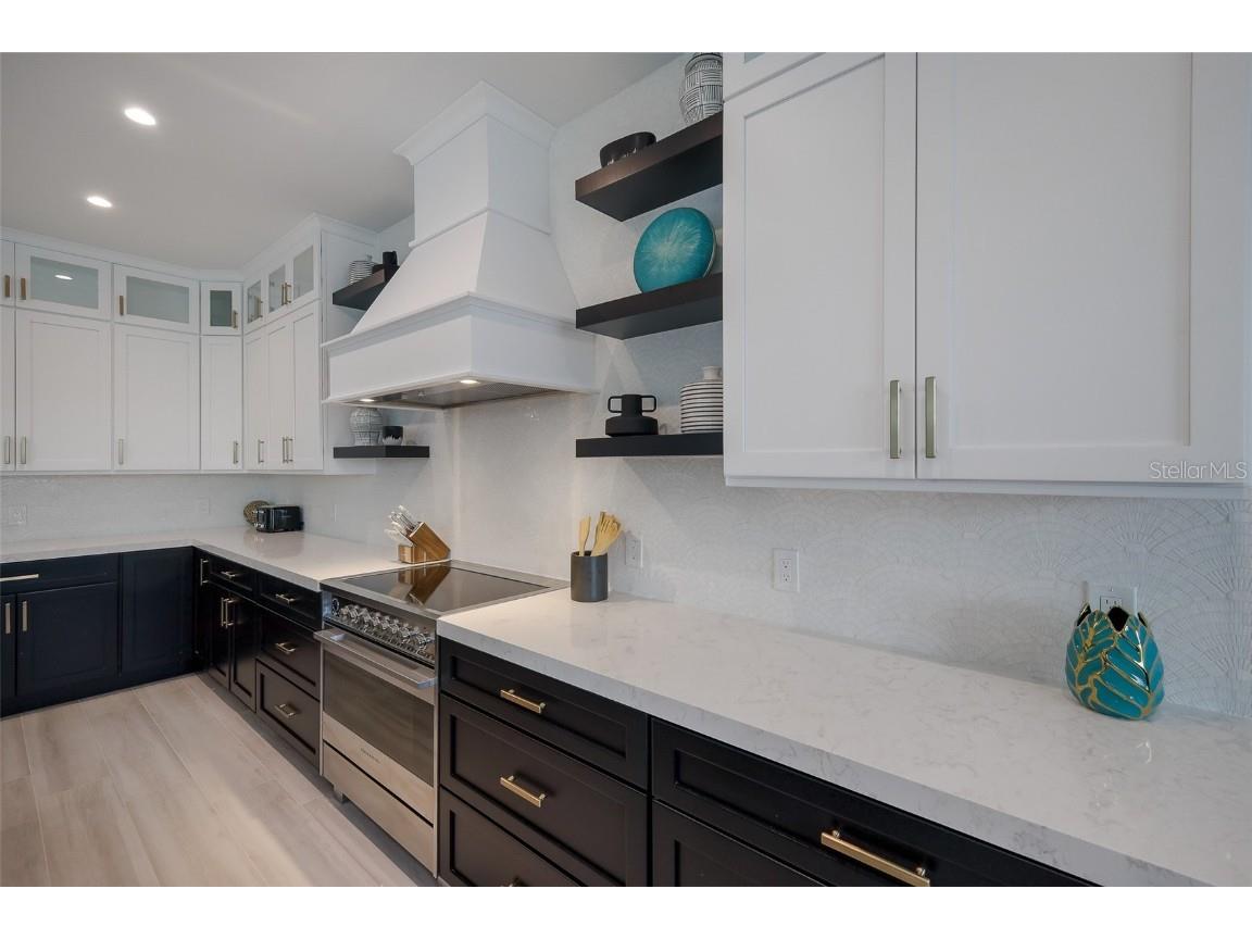 2213 Avenue C Bradenton Beach FL 34217 A4670988 image27