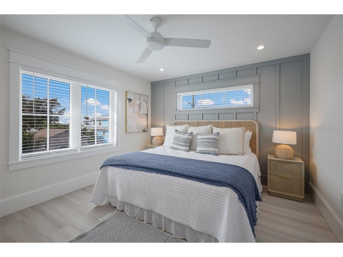 2213 Avenue C Bradenton Beach FL 34217 A4670988 image28