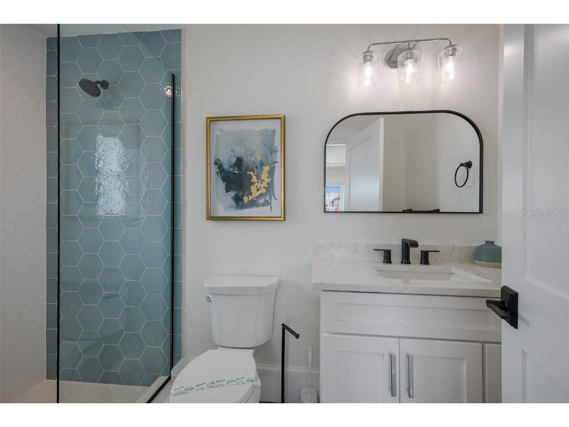 2213 Avenue C Bradenton Beach FL 34217 A4670988 image30