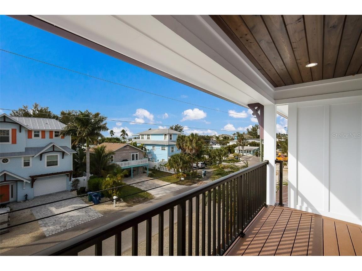 2213 Avenue C Bradenton Beach FL 34217 A4670988 image31