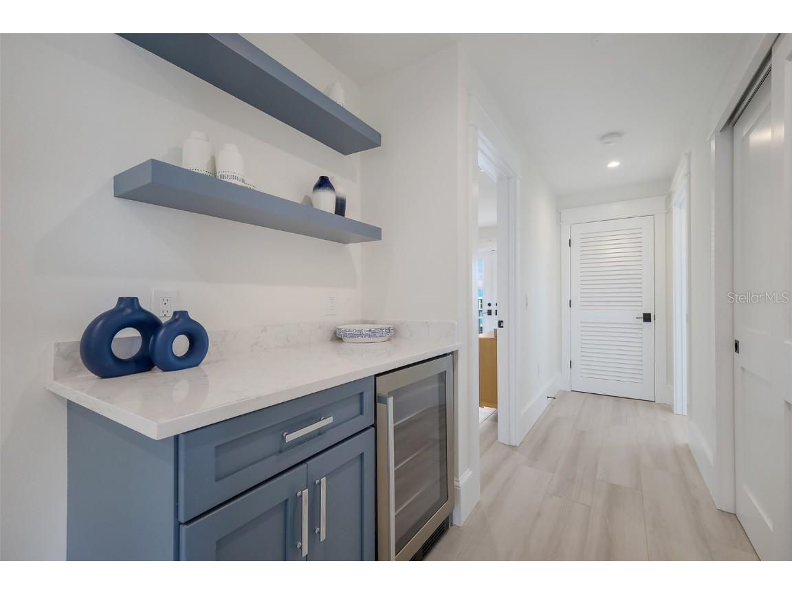 2213 Avenue C Bradenton Beach FL 34217 A4670988 image38