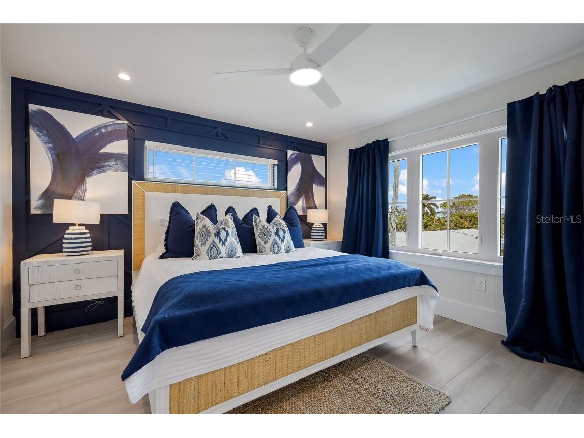 2213 Avenue C Bradenton Beach FL 34217 A4670988 image42