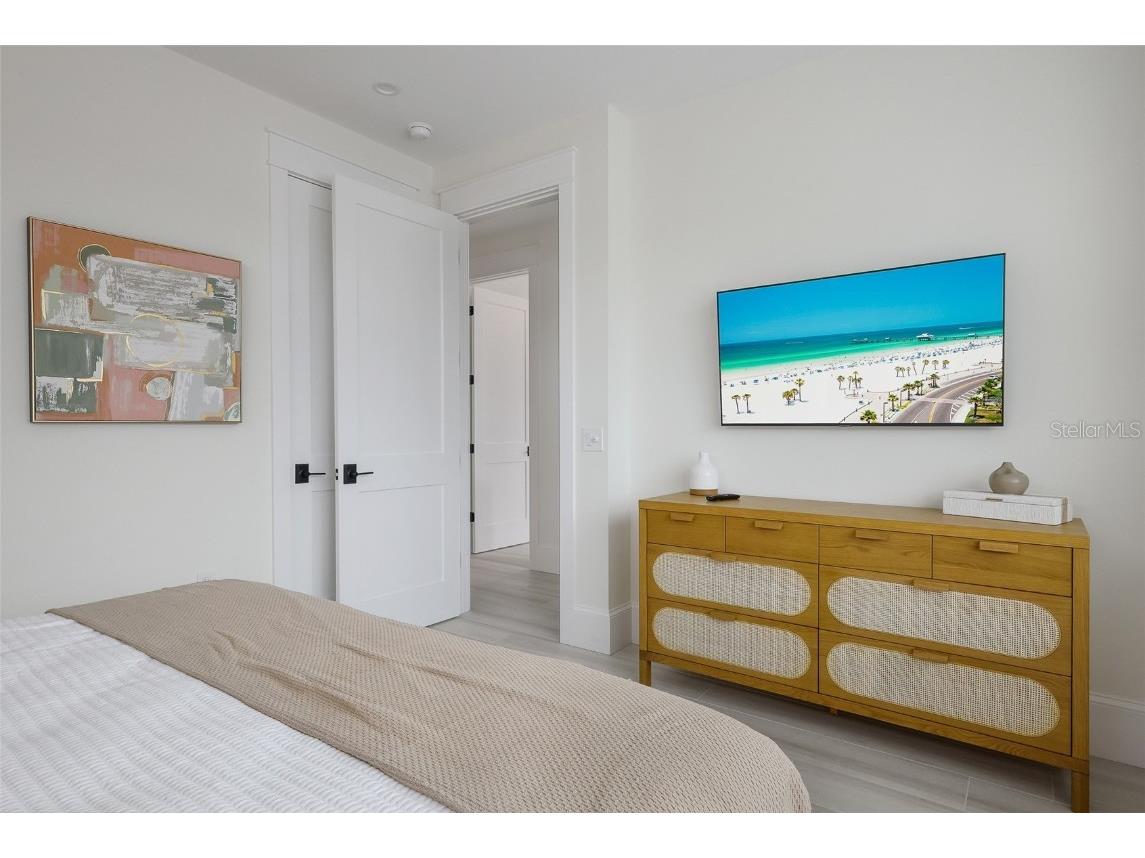 2213 Avenue C Bradenton Beach FL 34217 A4670988 image49