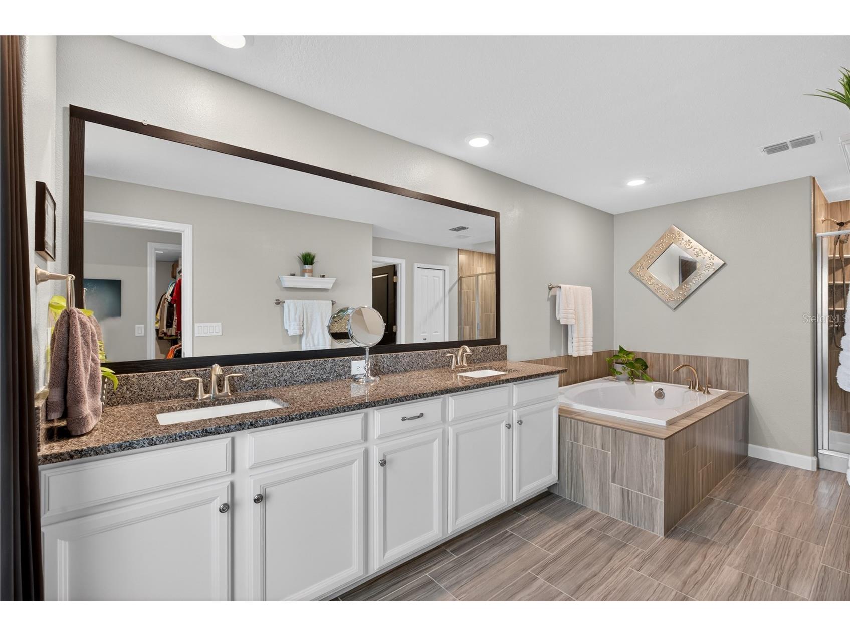 2213 Cerulean Sky Drive Lutz FL 33558 TB8503513 image32