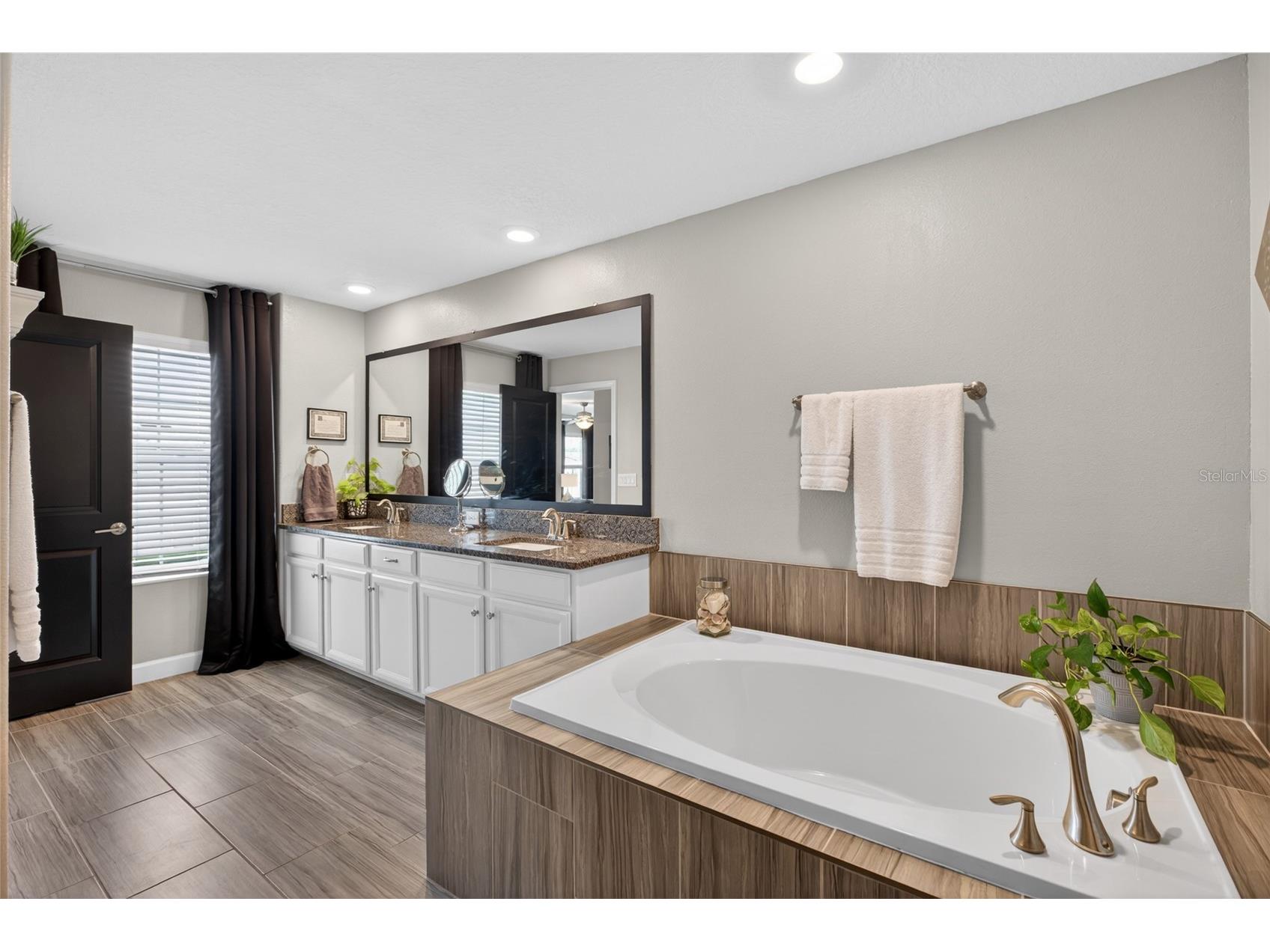 2213 Cerulean Sky Drive Lutz FL 33558 TB8503513 image34