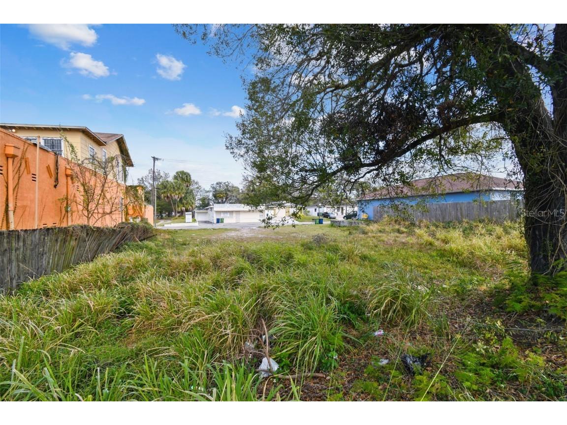 2213 E Columbus Drive Tampa FL 33605 TB8433676 image18