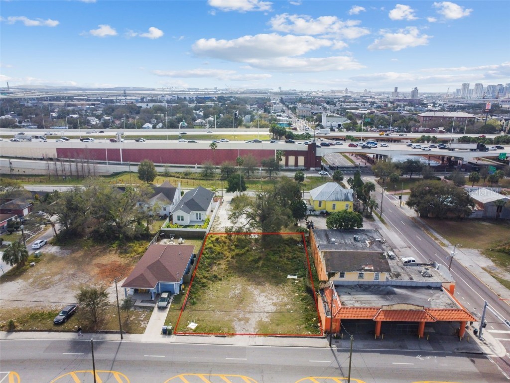 2213 E Columbus Drive Tampa FL 33605 TB8433676 image4