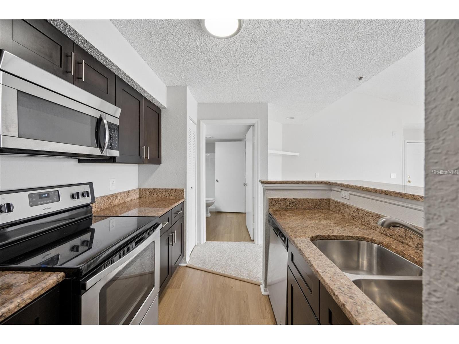 2213 Grand Cayman Court #1135 Kissimmee FL 34741 O6420613 image4