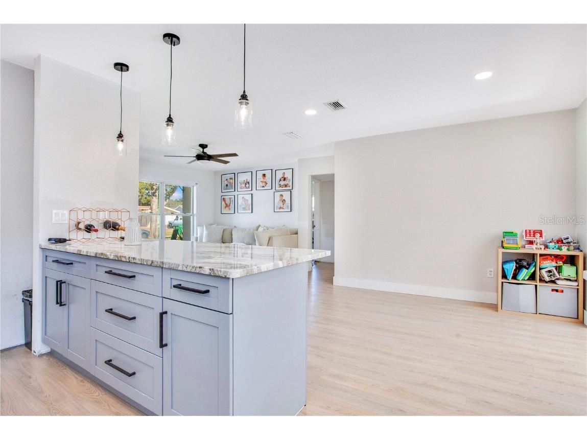 2213 Hemerick Place Clearwater FL 33765 TB8443218 image10