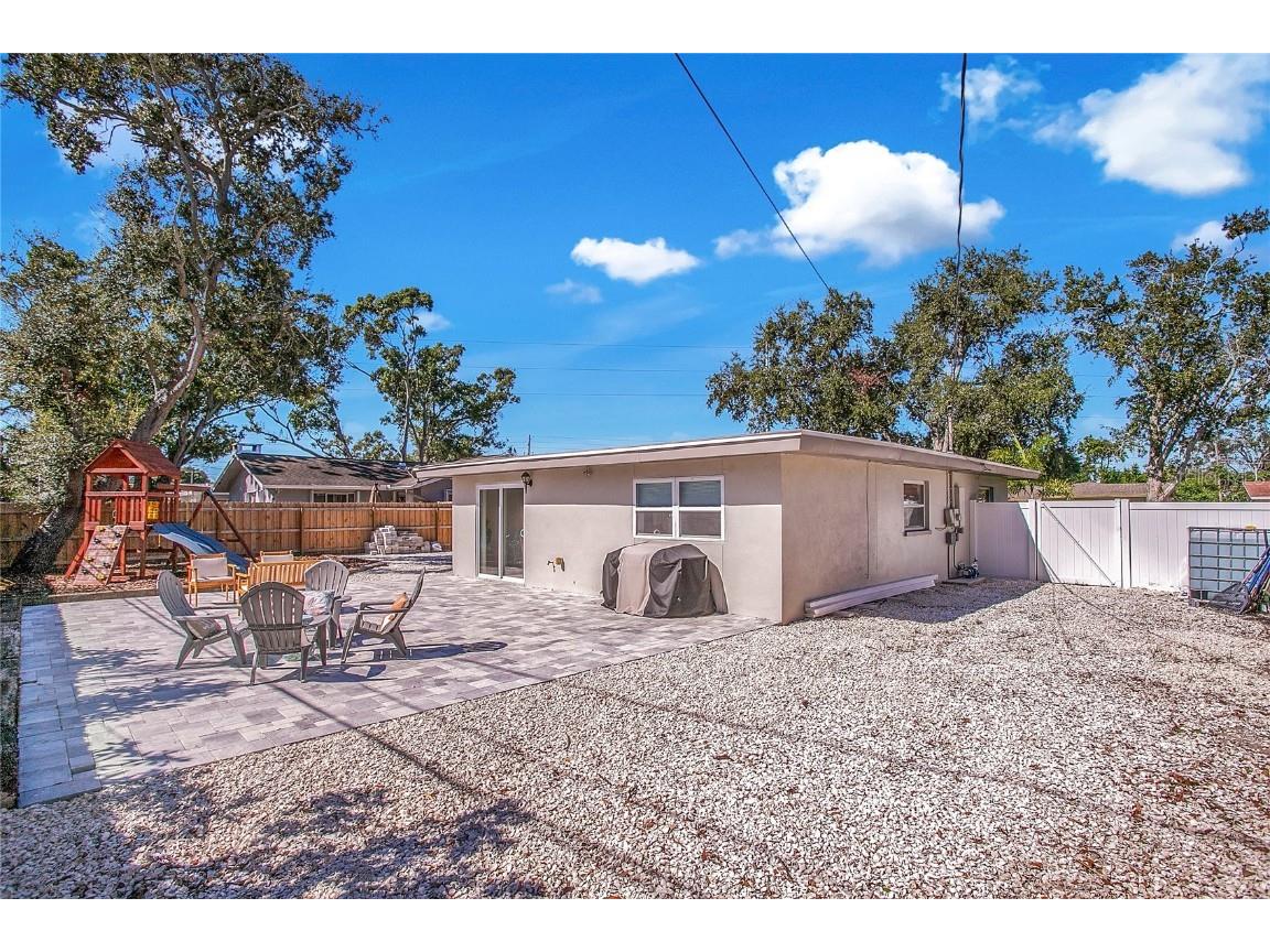 2213 Hemerick Place Clearwater FL 33765 TB8443218 image19