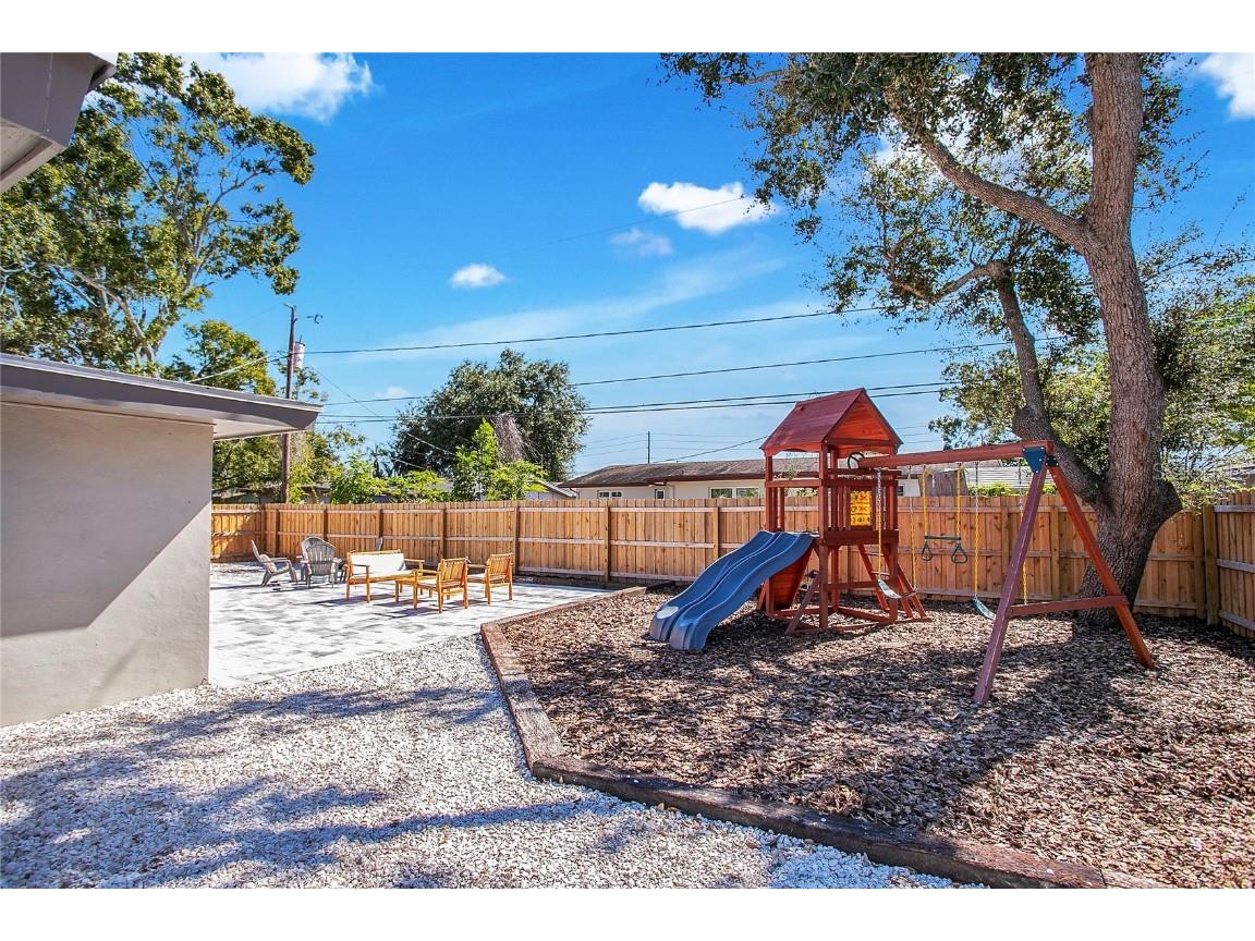 2213 Hemerick Place Clearwater FL 33765 TB8443218 image22