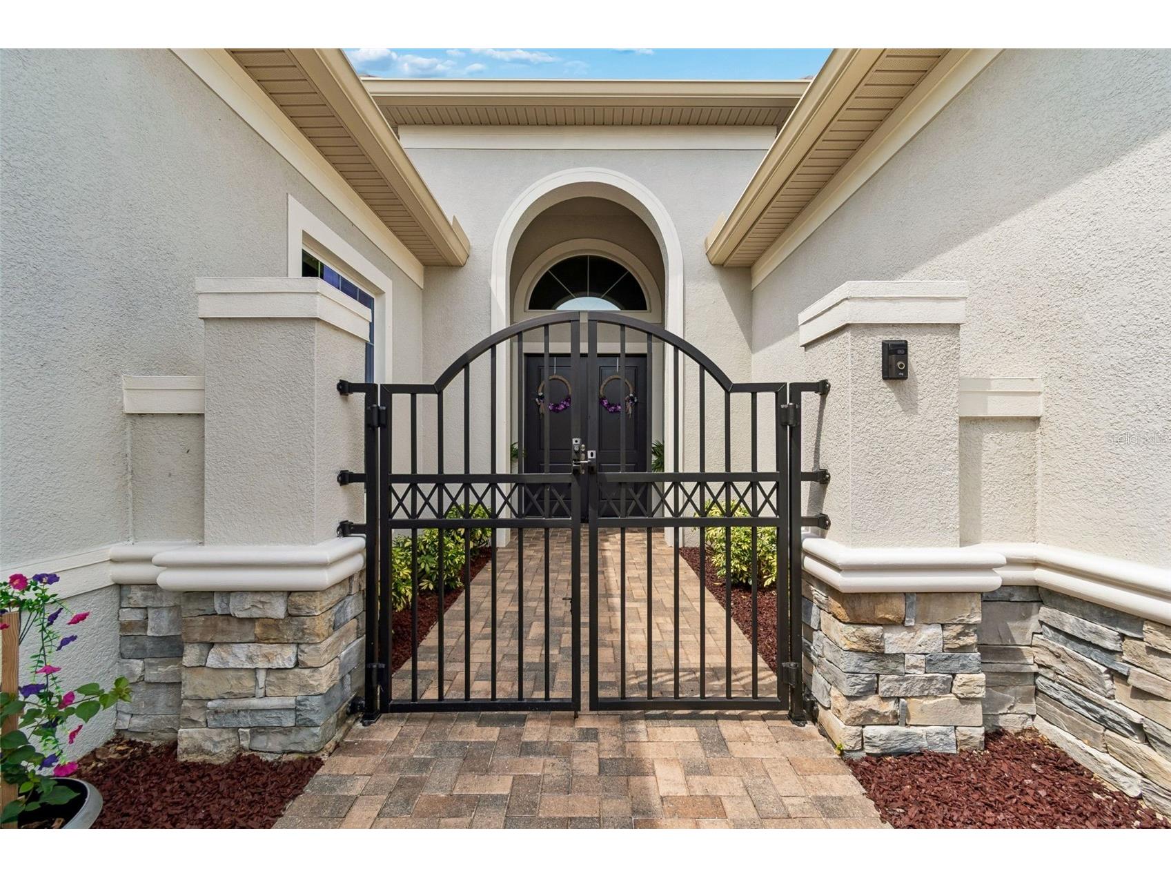 2213 Hollow Forest Court Wesley Chapel FL 33543 TB8508124 image3