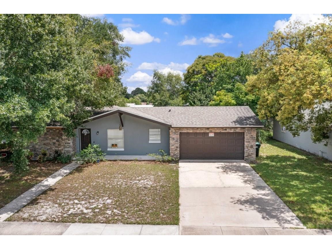 2213 Le Havre Boulevard Orlando FL 32808 O6236681 image1