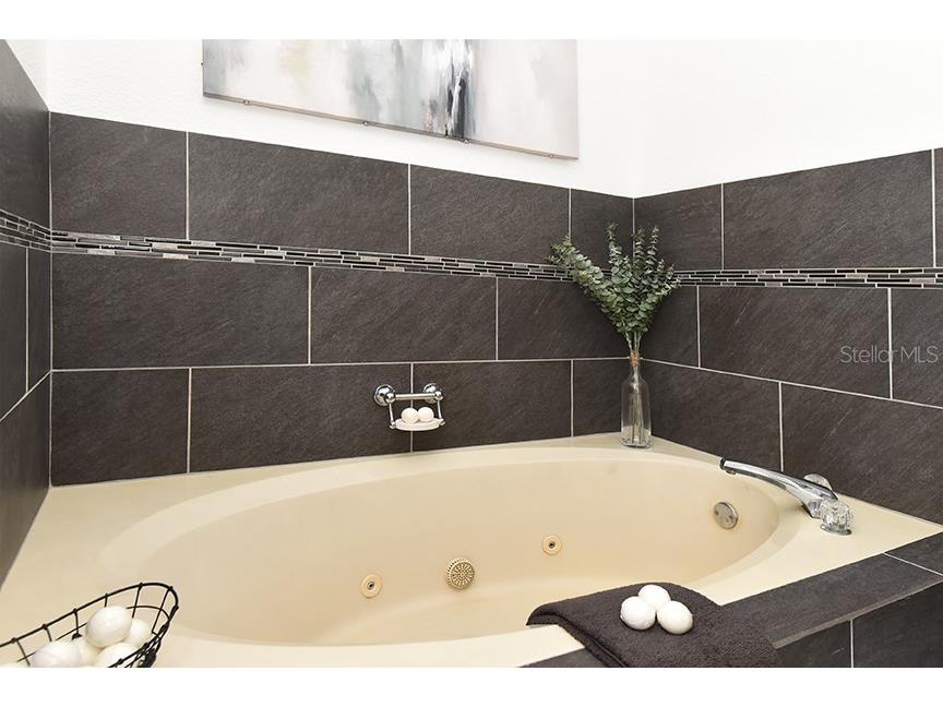 2213 Pine Tree Drive Edgewater FL 32141 NS1088281 image20