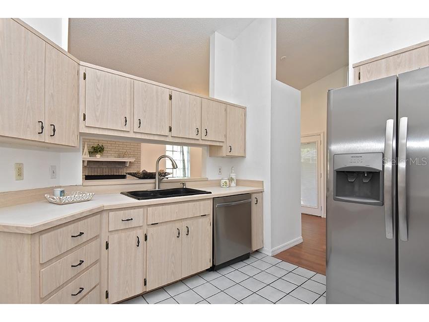 2213 Pine Tree Drive Edgewater FL 32141 NS1088281 image3
