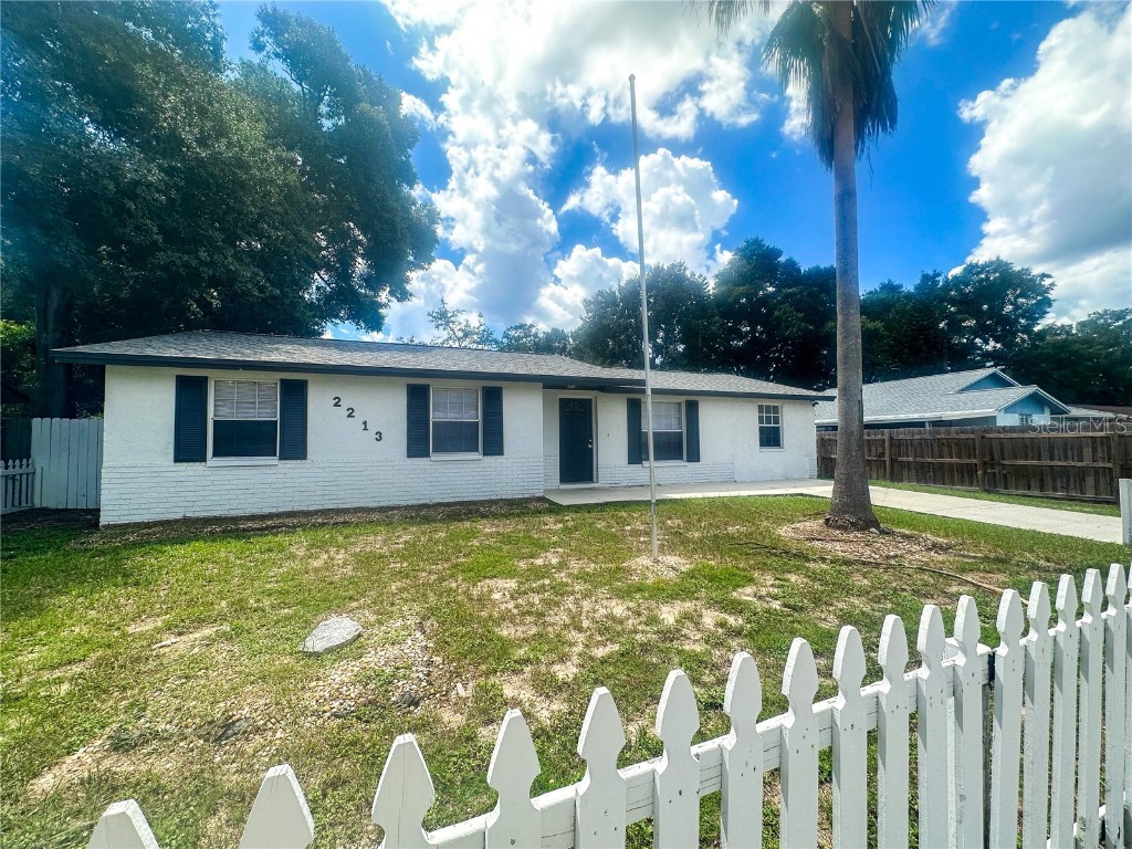 2213 Selkirk Street Valrico FL 33594 T3472071 image1