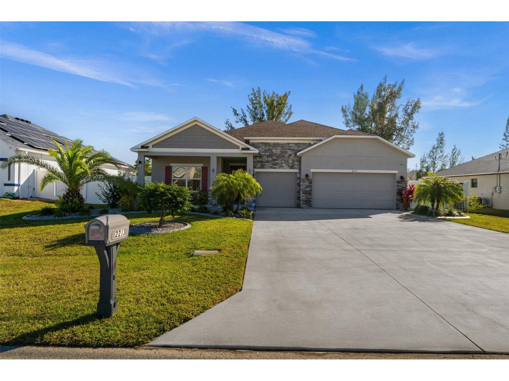 2213 SW 7th Place Cape Coral FL 33991 C7521239 image2