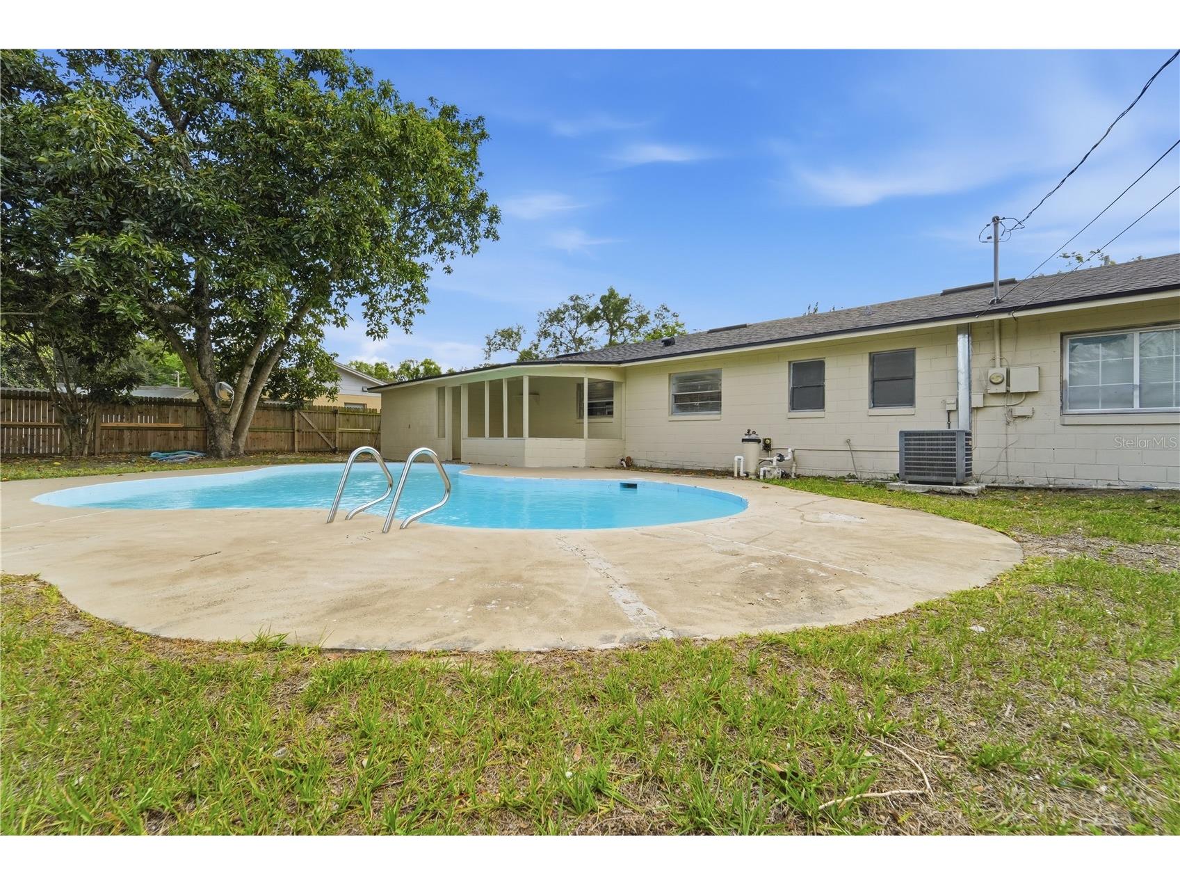 2213 Villano Avenue Orlando FL 32818 O6406169 image4