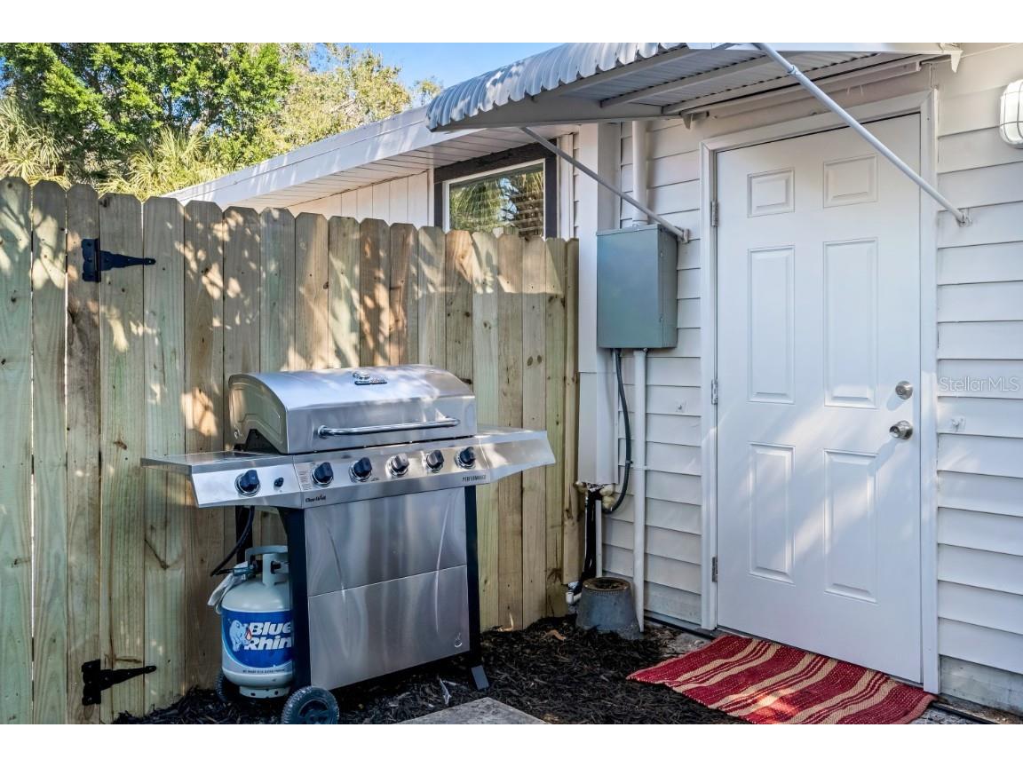 2213 Wason Road #1 Sarasota FL 34231 A4544175 image25