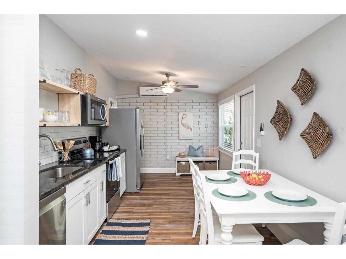 2213 Wason Road #1 Sarasota FL 34231 A4544175 image4