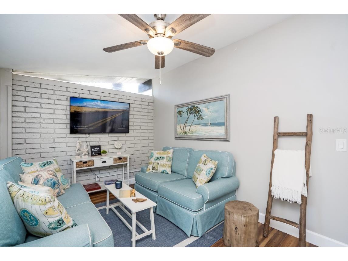 2213 Wason Road #1 Sarasota FL 34231 A4544175 image5