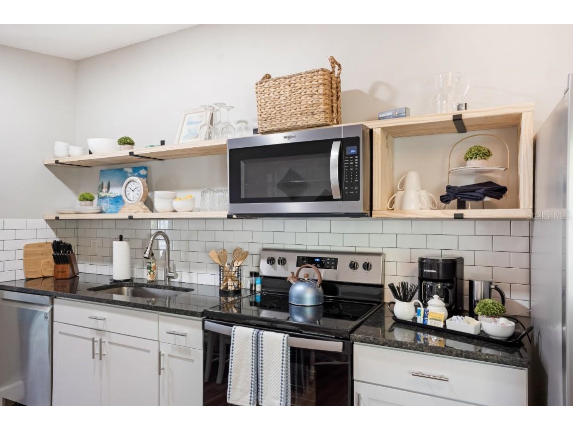 2213 Wason Road #1 Sarasota FL 34231 A4544175 image9