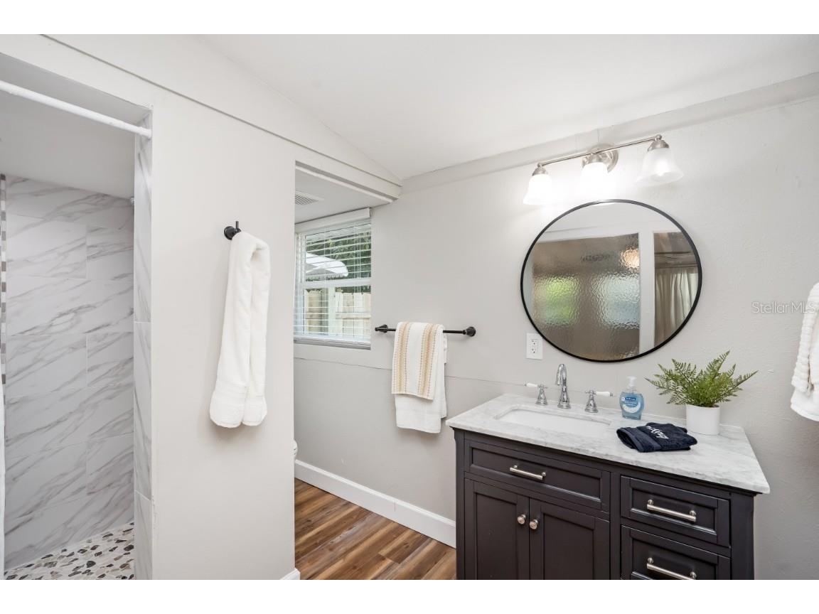 2213 Wason Road #2 Sarasota FL 34231 A4544176 image31