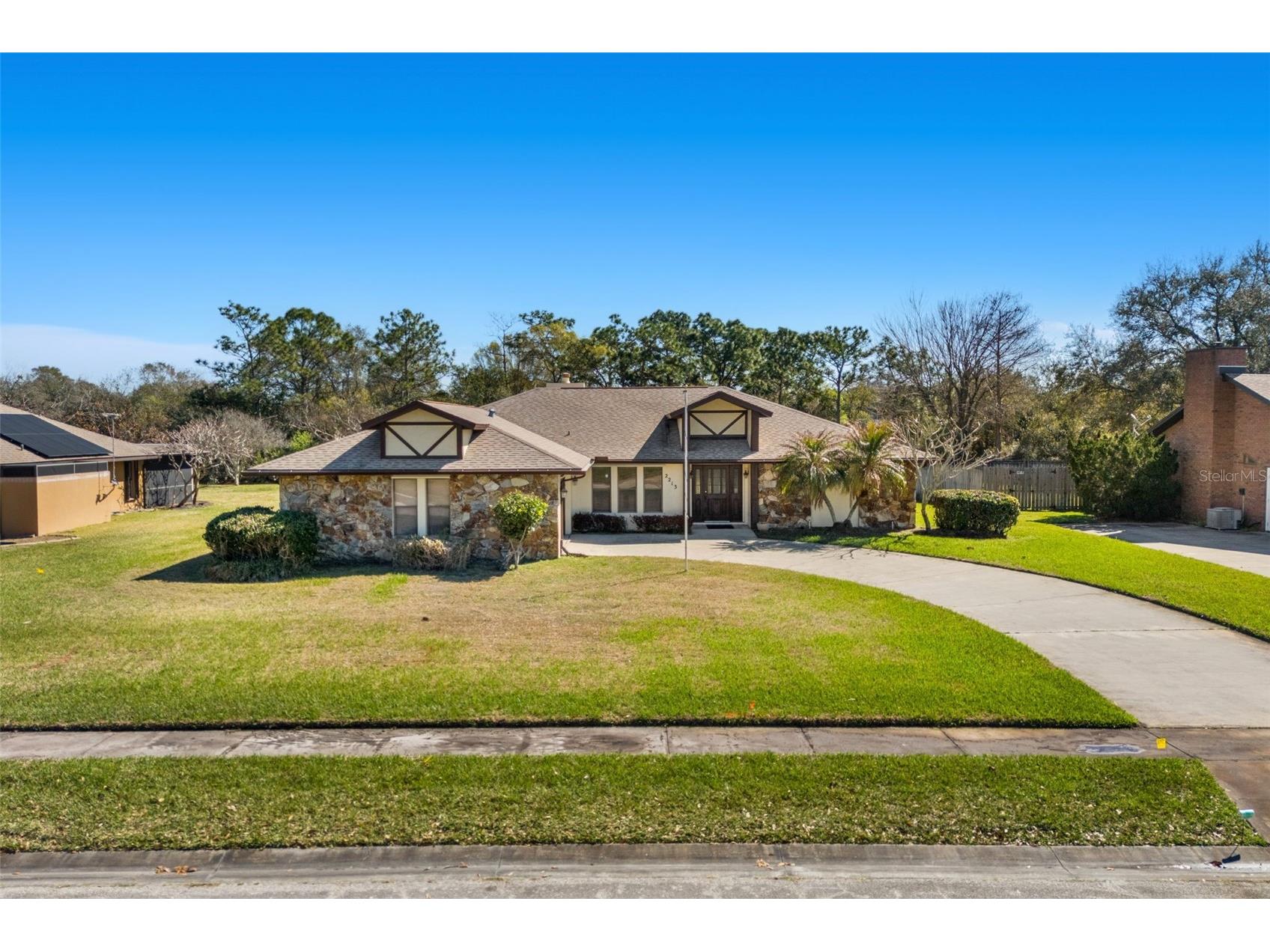 2213 Woodlawn Circle Melbourne FL 32934 O6383526 image1