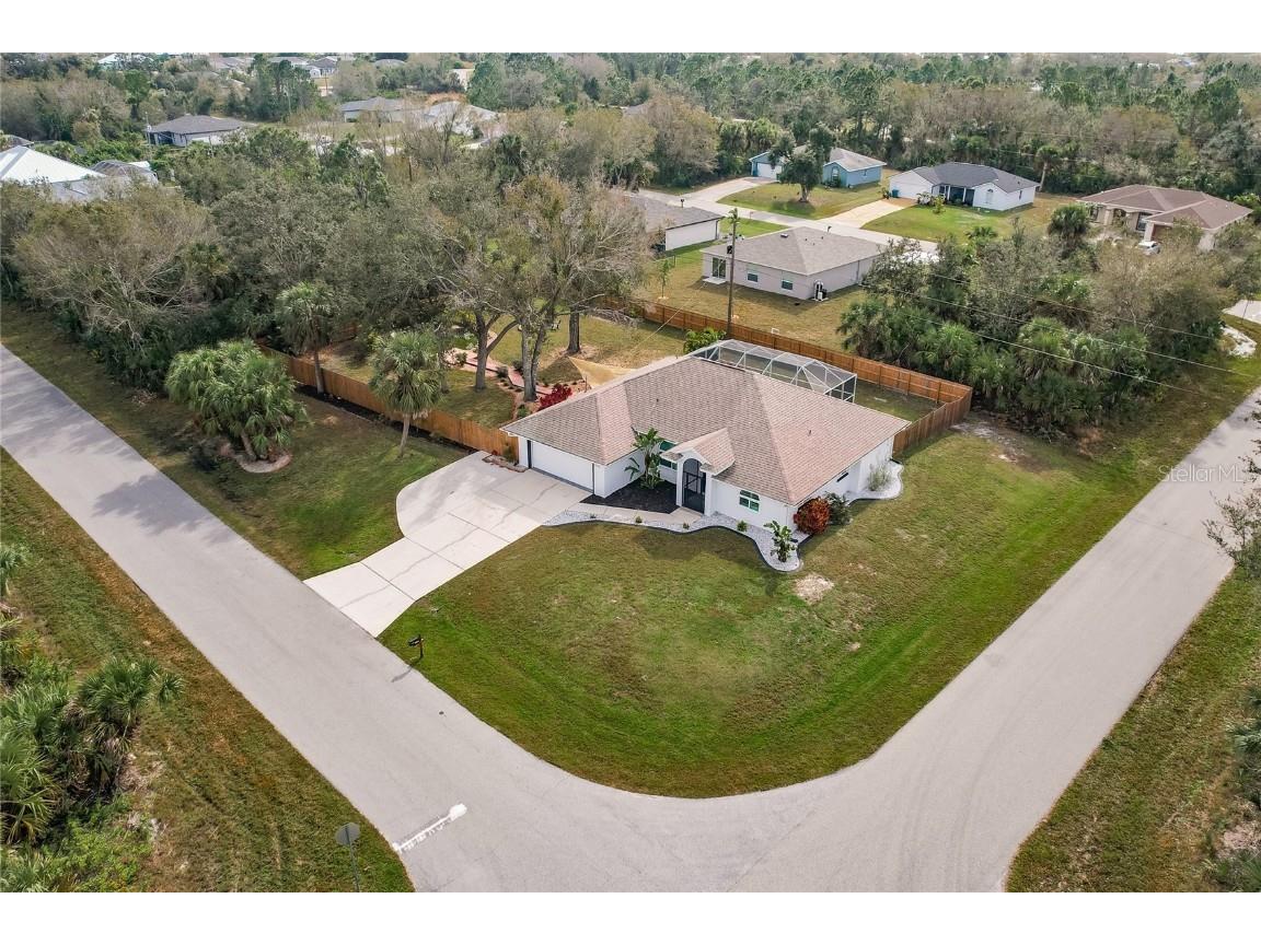 22131 Clinton Avenue Port Charlotte FL 33954 C7486009 image1