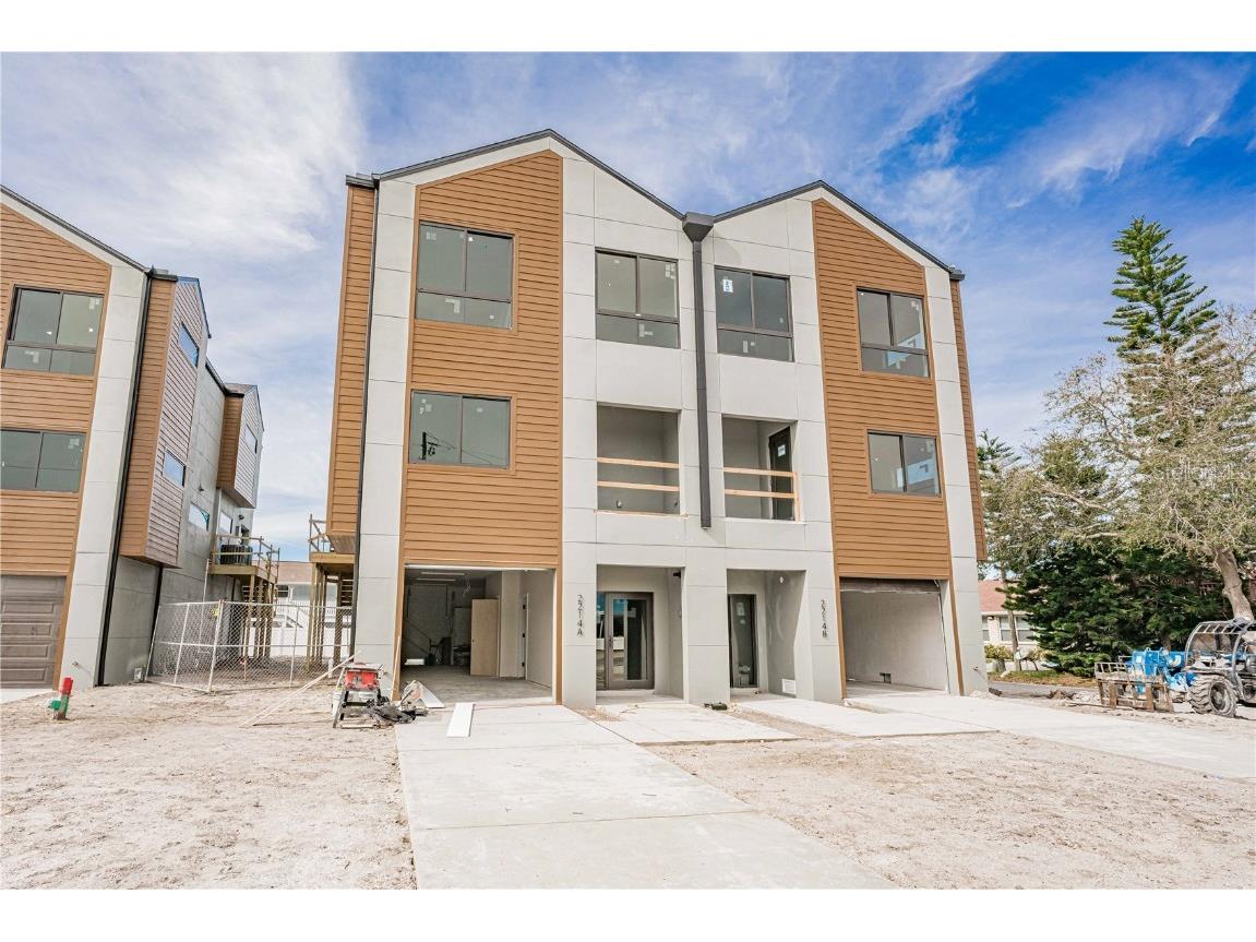 2214 Bay Boulevard #9A Indian Rocks Beach FL 33785 U8225054 image1