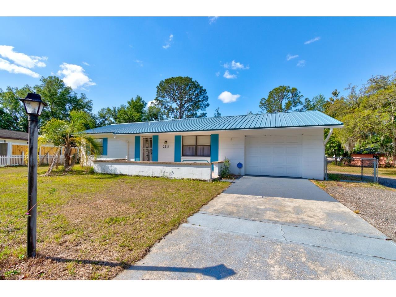 2214 Danforth Avenue Deltona FL 32738 V4942319 image1