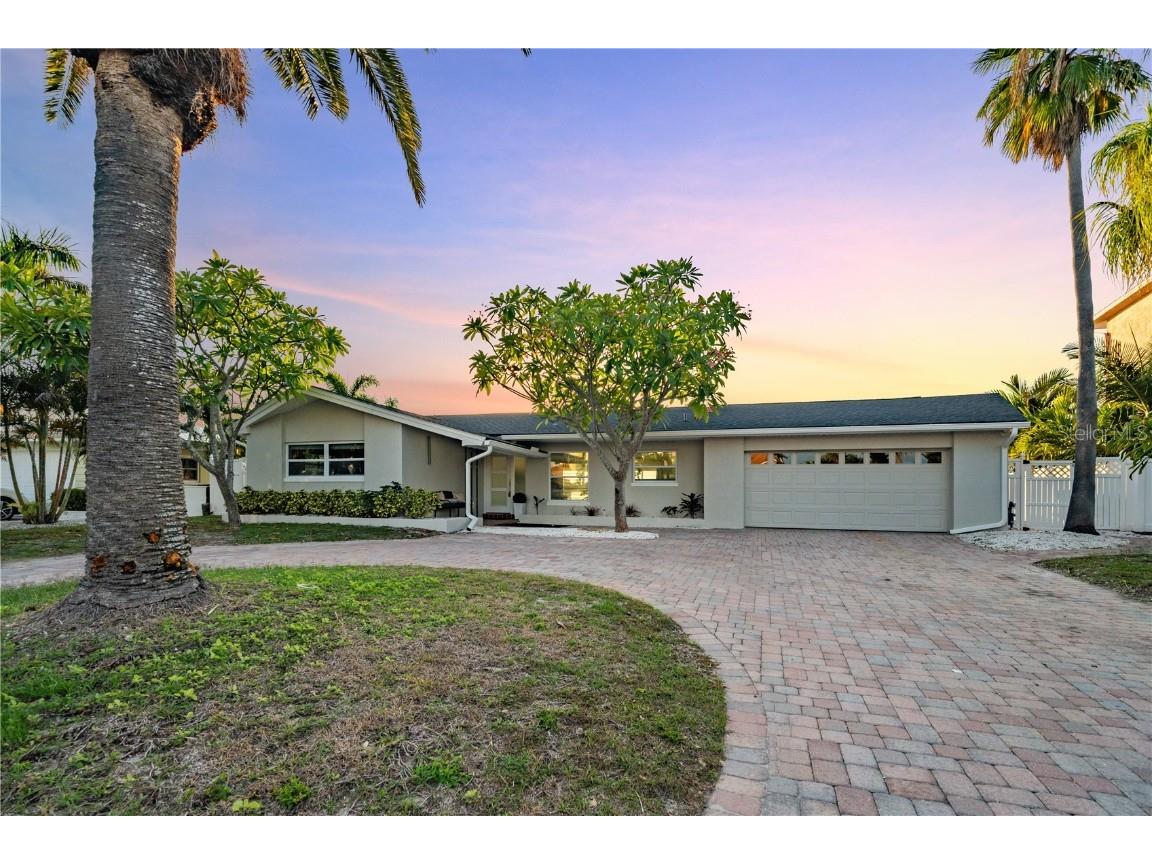 2214 Donato Drive Belleair Beach FL 33786 U8219573 image1