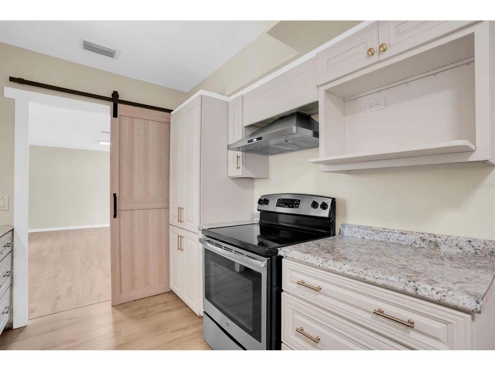 2214 Duncan Drive Belleair Bluffs FL 33770 TB8488793 image9