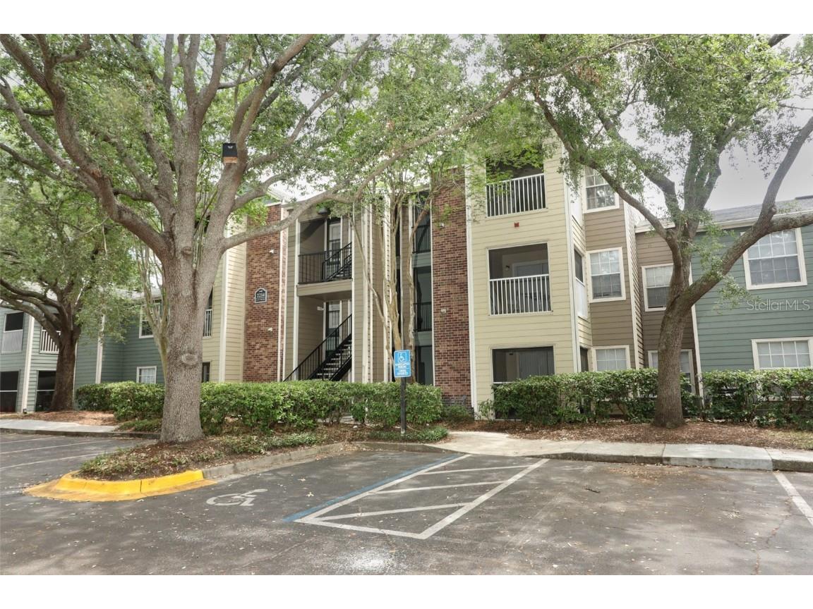 2214 Metropolitan Way #1032 Orlando FL 32839 O6302638 image1