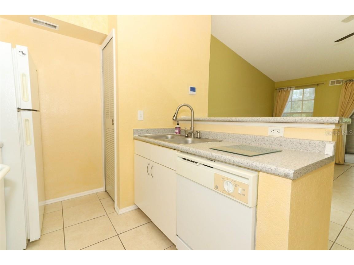 2214 Metropolitan Way #1032 Orlando FL 32839 O6302638 image15